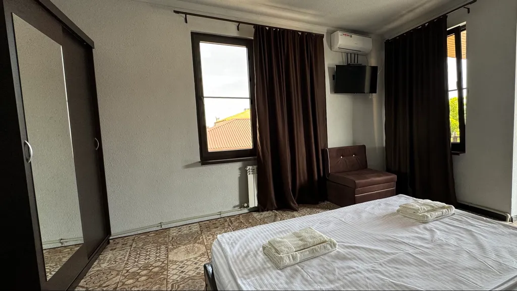 4-комнатный Дом