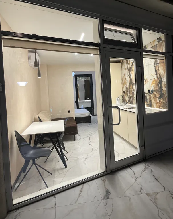 Квартира Апартамент с отдельным выходом на море — Лазаревское