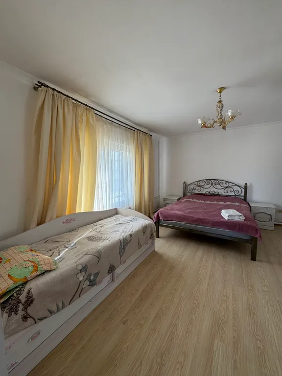 Уютный дом с видом на водопады