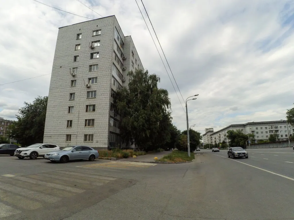 Трехкомнатная квартира в центре