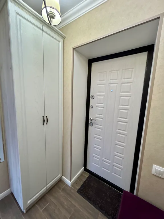 Квартира с балконом в лес