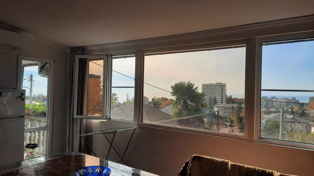 Этаж в доме на горе Баграта с видом на Сухумскую бухту