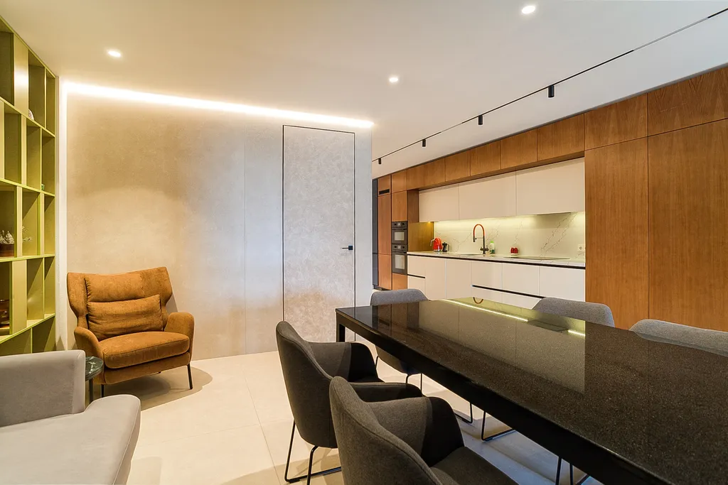 Большой апартамент с итальянским ремонтом с видом на море в приморском