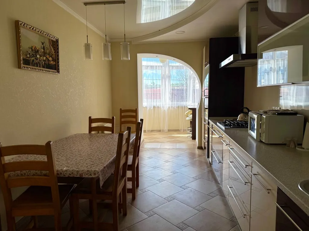 Уютная просторная квартира в центре города