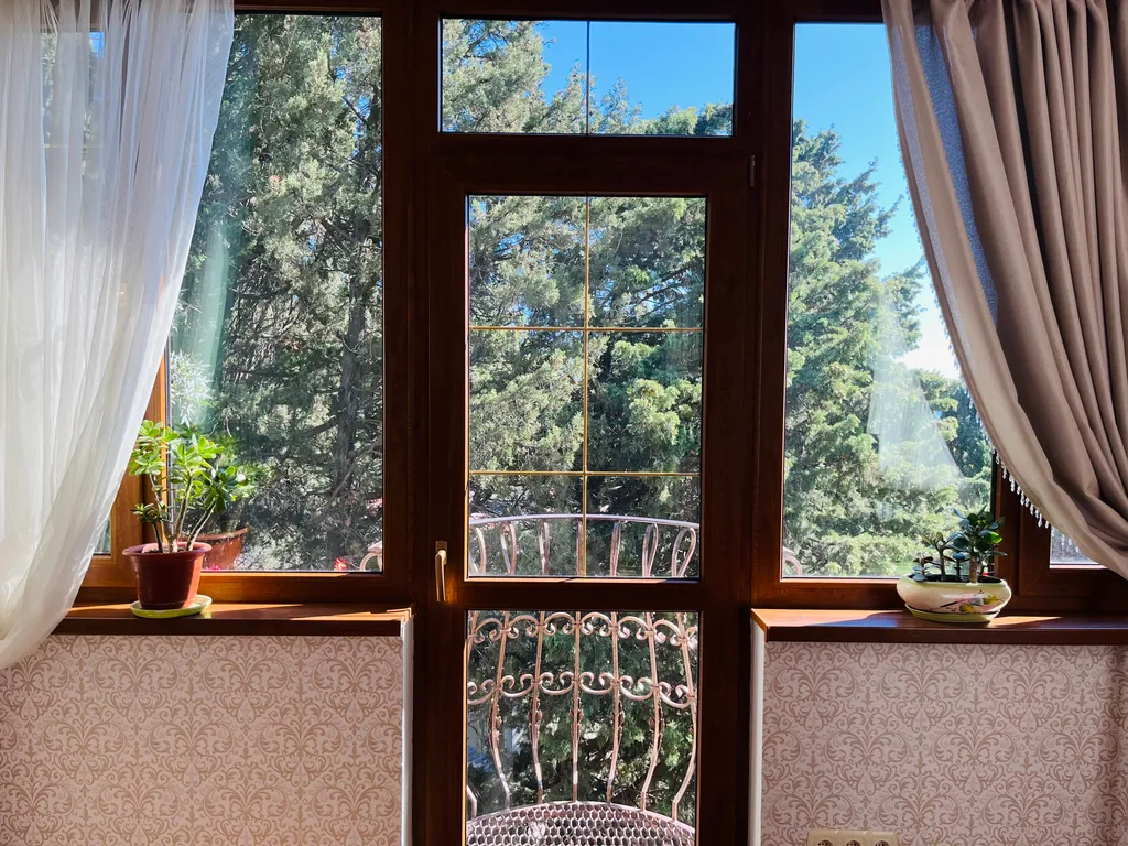 Студия с видом на море