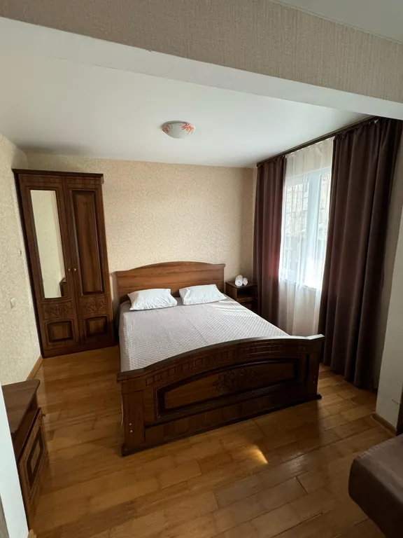 Квартира Комната — аренда посуточно в Лоо