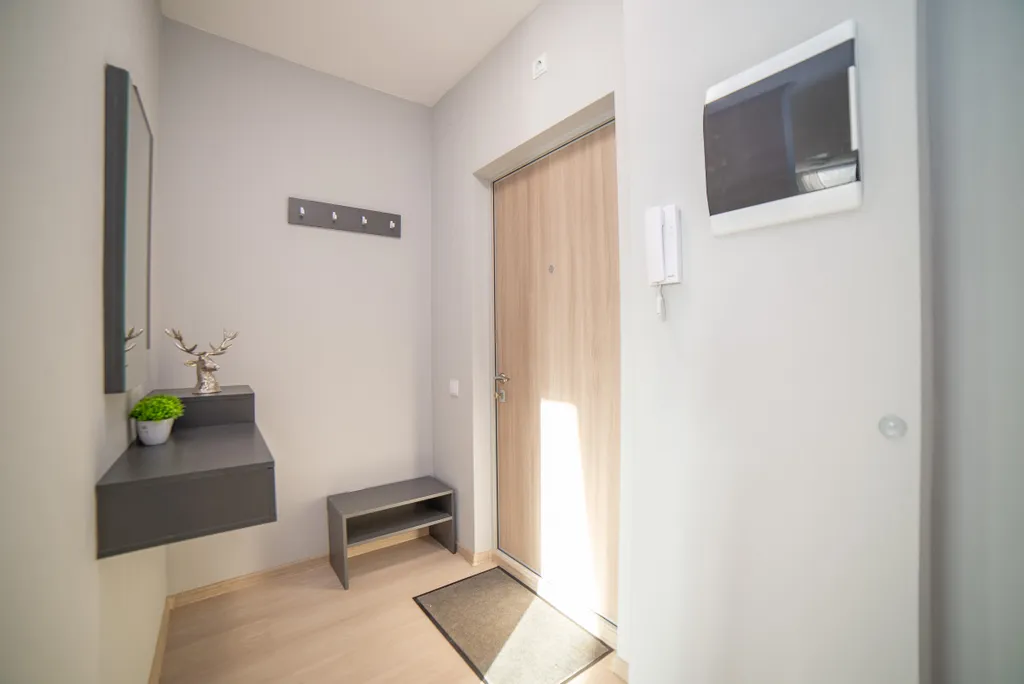 Студия с лоджией на Тенистой 8Б для 4 гостей