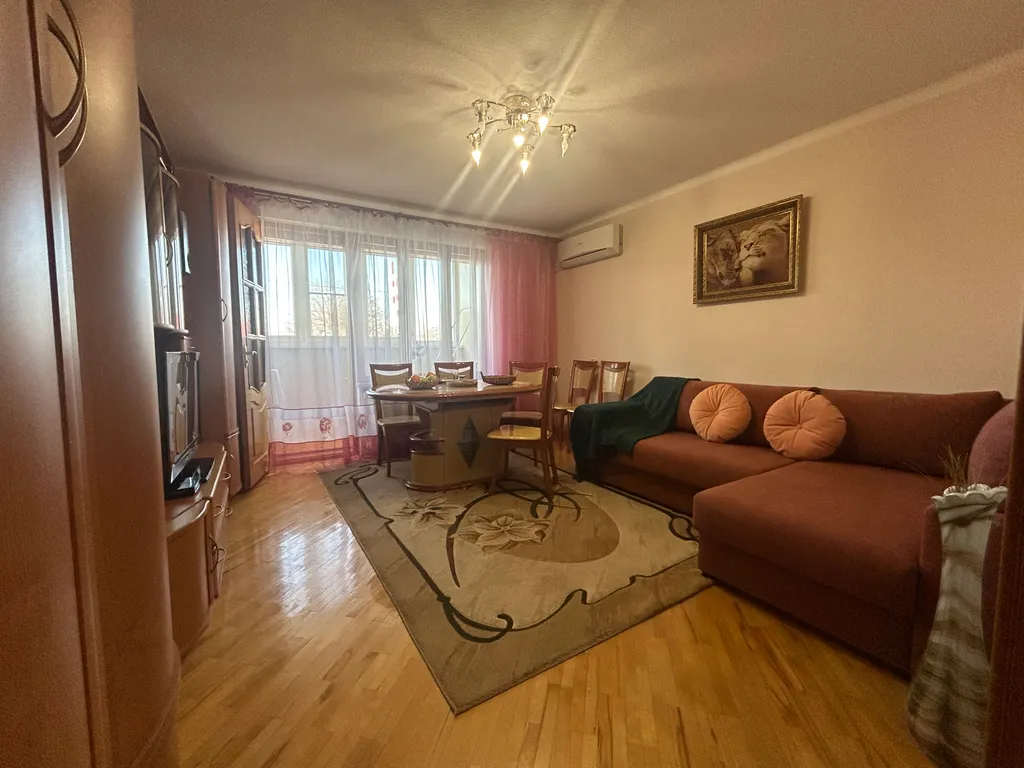 2-х комнатная квартира в центре посёлка — аренда посуточно в Тульский