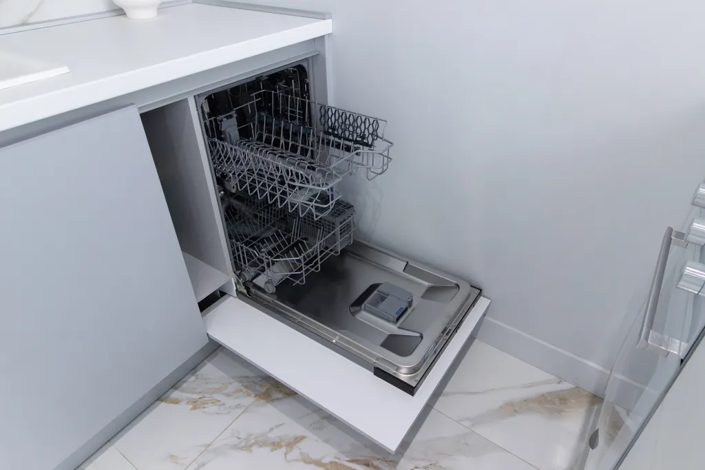 Двухуровневая студия с панорамным видом на город