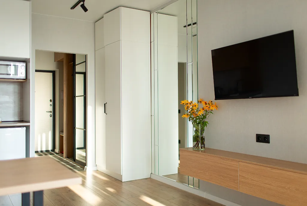 Современная студия с дизайнерским ремонтом в ЖК