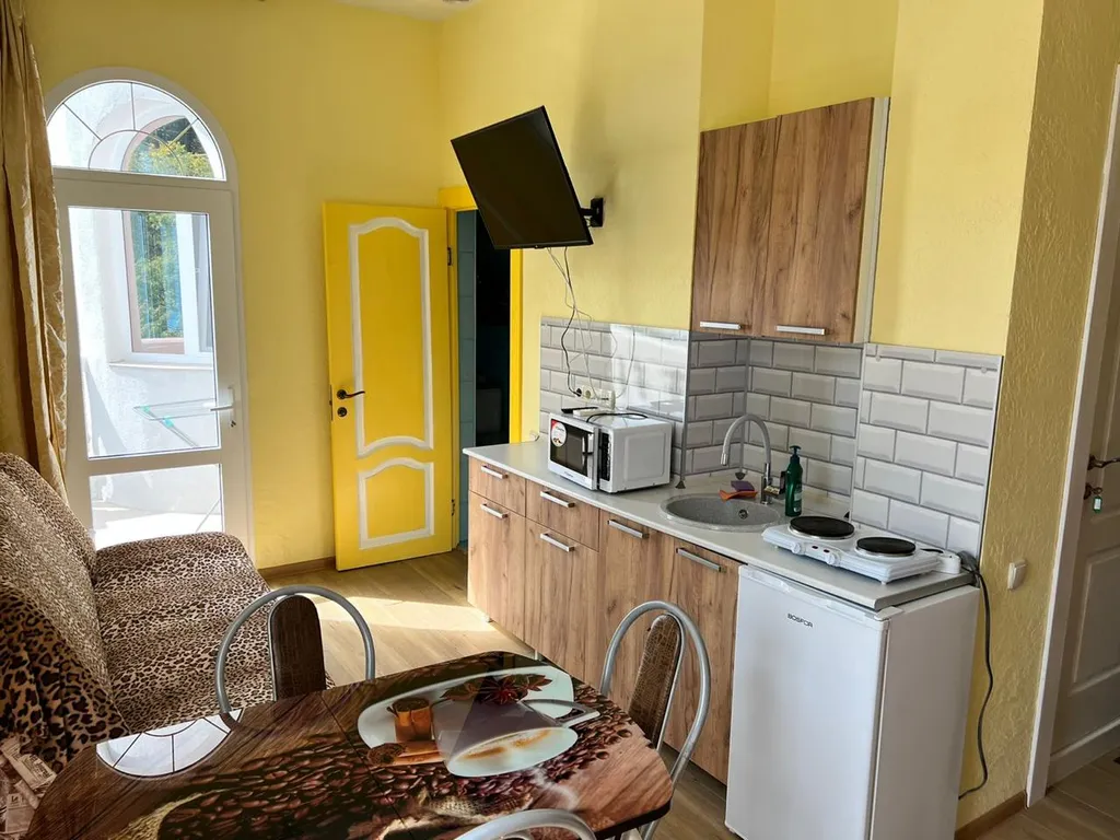 Квартира-студия — аренда посуточно в Кореиз