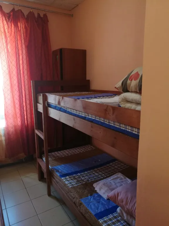 Квартира ОТДЕЛЬНАЯ КОМНАТА СО СВОЕЙ ДУШЕВОЙ И САНУЗЛОМ. — аренда посуточно в Санкт-Петербург