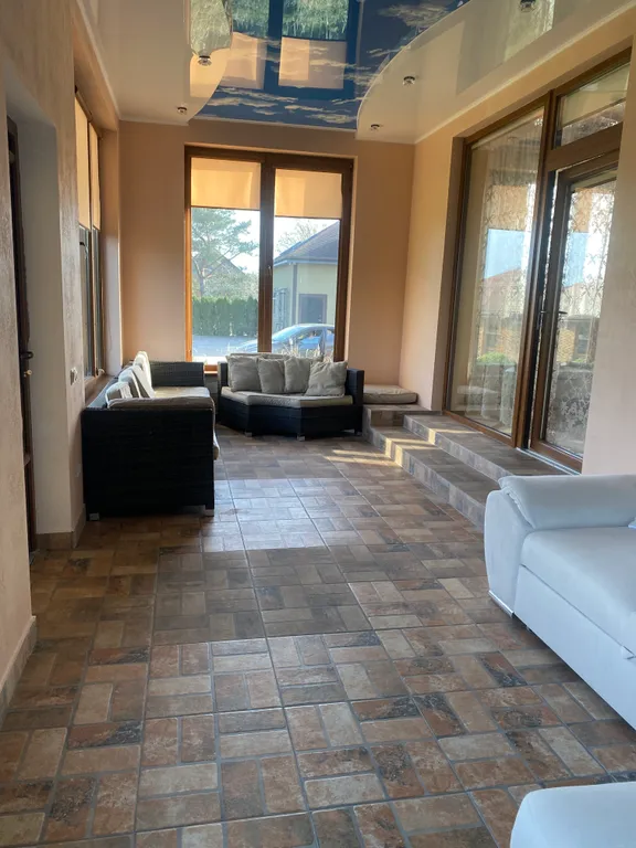 Коттедж Уютный дом для семейного отдыха — Клюквенное