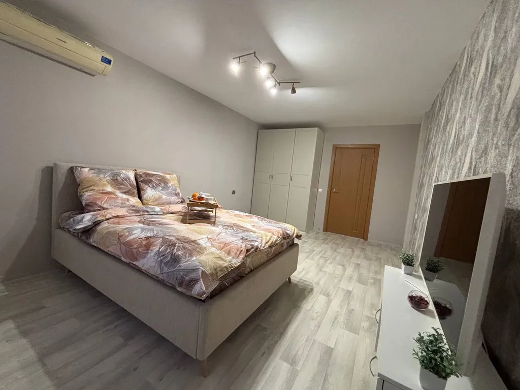 Шикарная квартира в центре города в 5 минутах от ФОК Мещерский