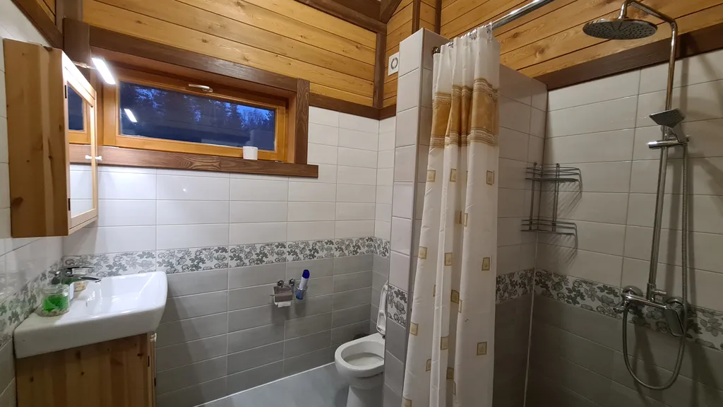 5-комнатный Дом