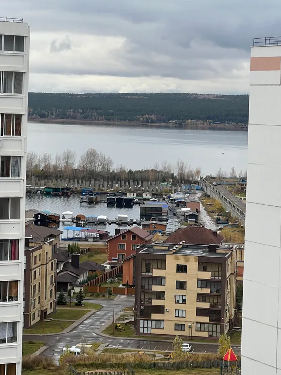 Уютная квартира с видом на Каму