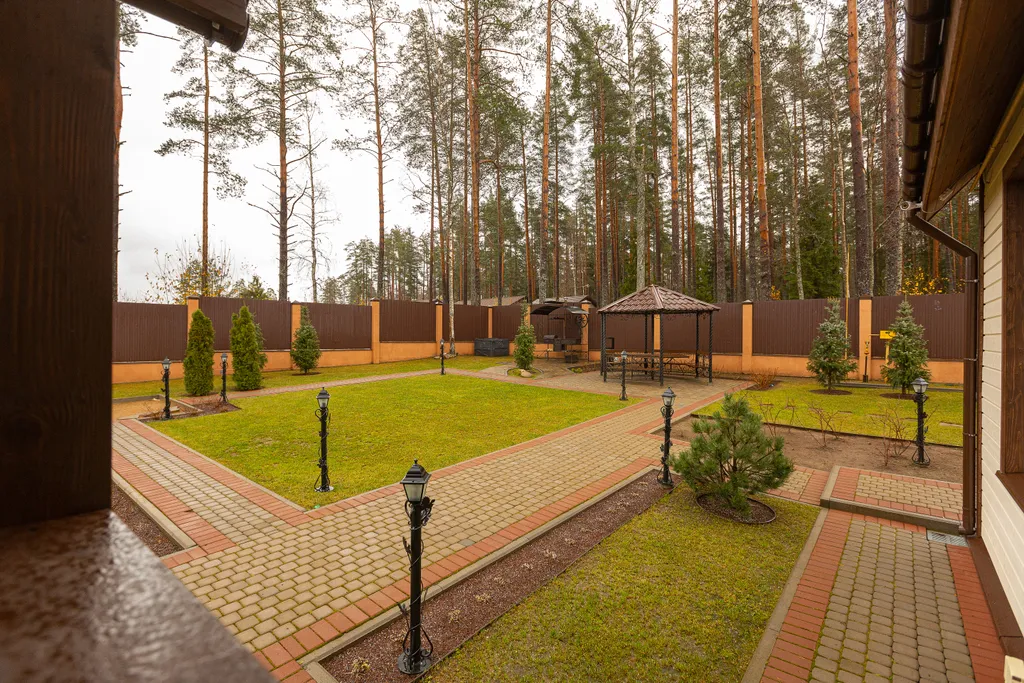 Дом в лесу рядом с озёрами и горнолыжными курортами