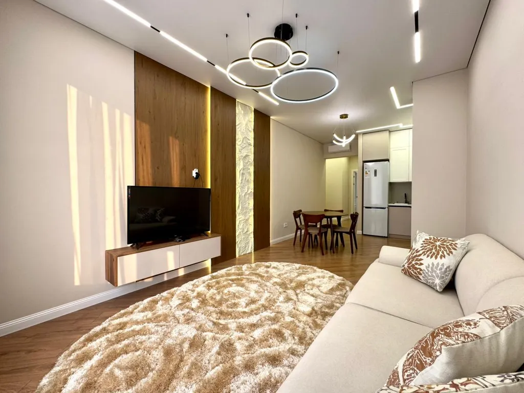 Дизайнерская квартира в новом доме Estet — аренда посуточно в Алматы