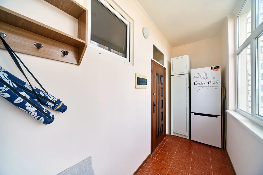 Комфортабельные 6-местные апартаменты с видом на море