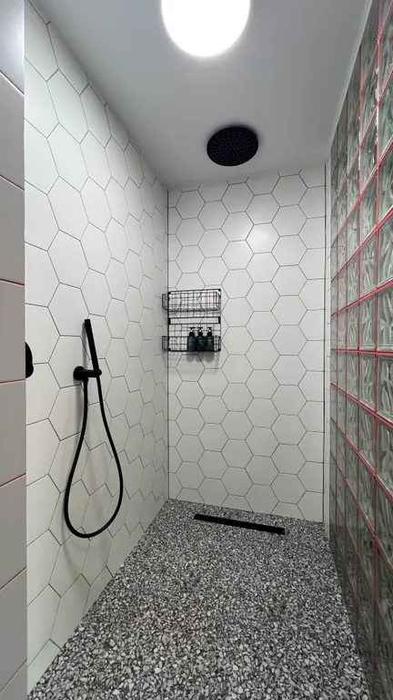 Таунхаус с сауной и бассейном в 500 метрах от моря