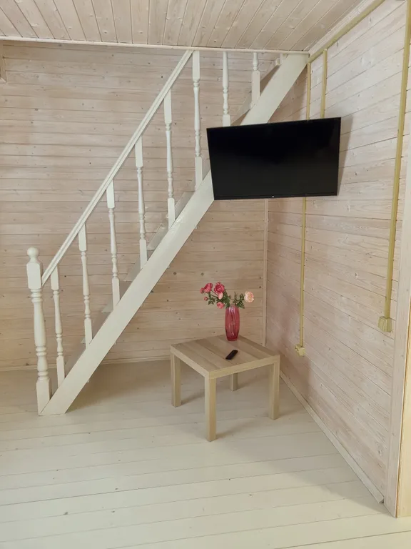 Уютный дом на берегу озера "Прозрачный берег №1"