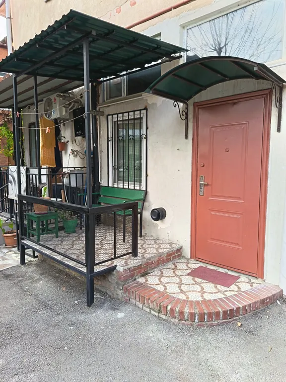 Апартамент в центре города Тбилиси