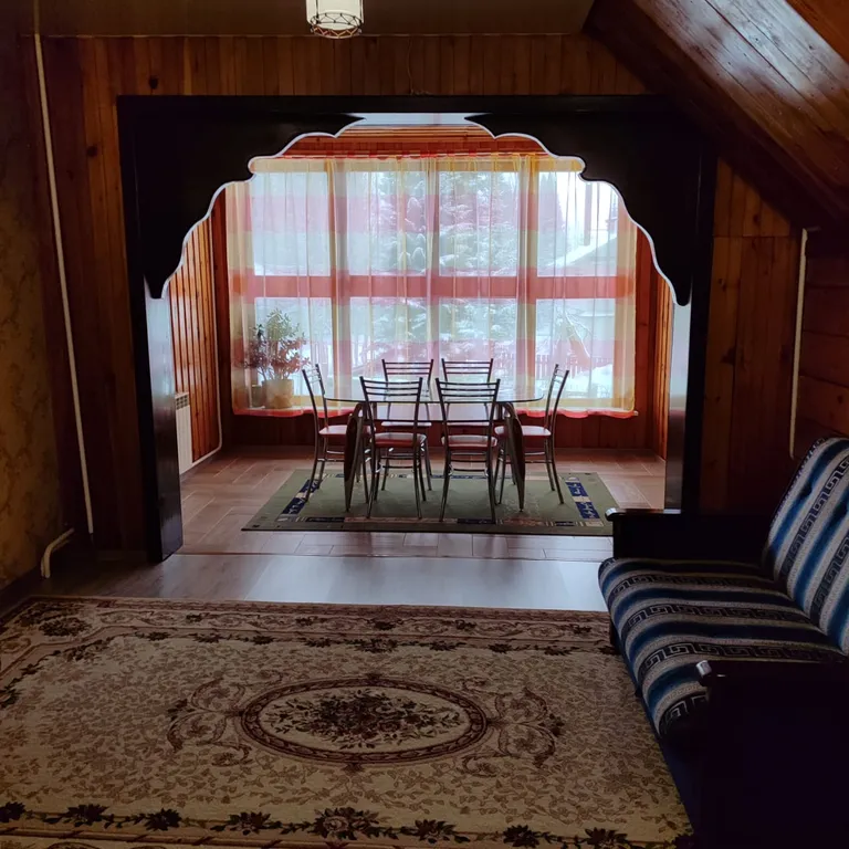 6-комнатный Дом