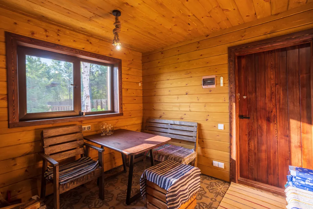 Домик на берегу Байкала