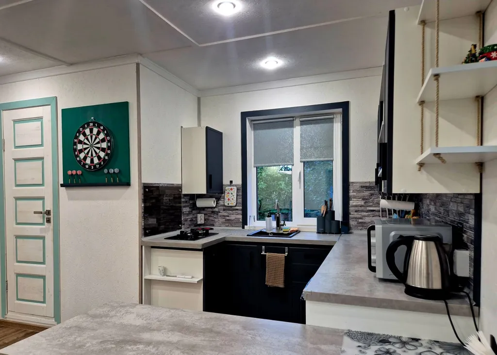 Дом-баня у родника