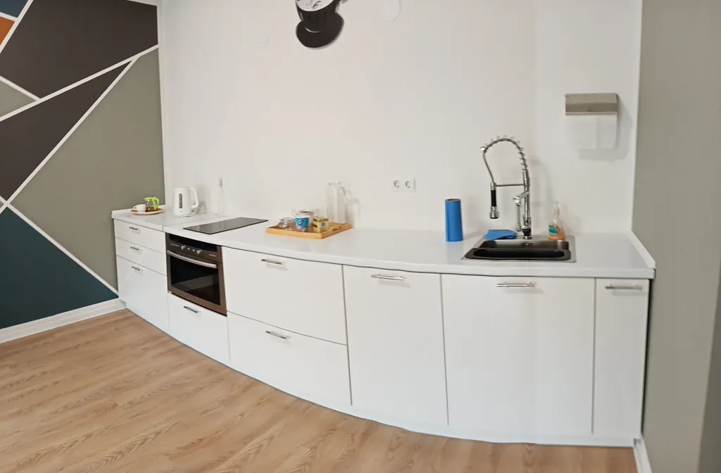 Рядом метро и Петроградка