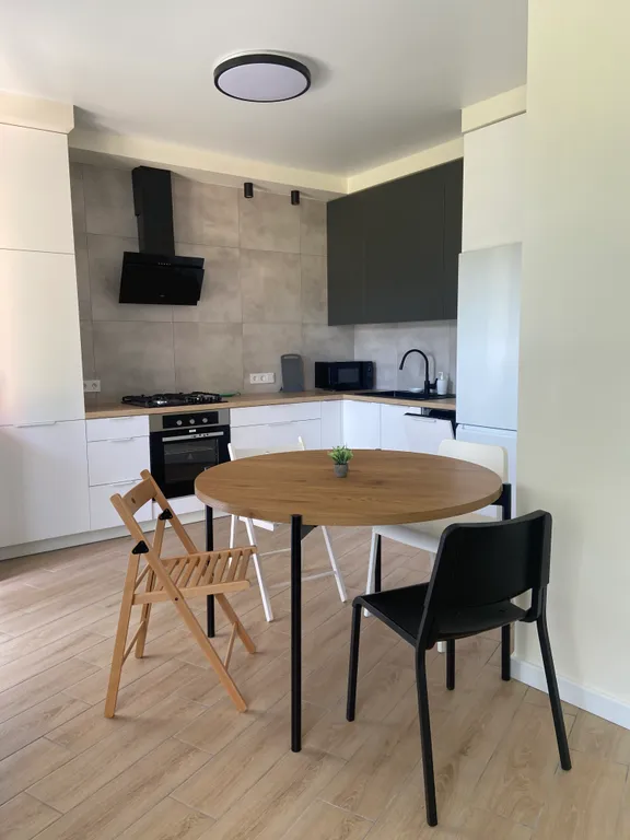 Квартира Уютная стильная квартира с дизайнерским ремонтом и выходом во двор — Светлогорск