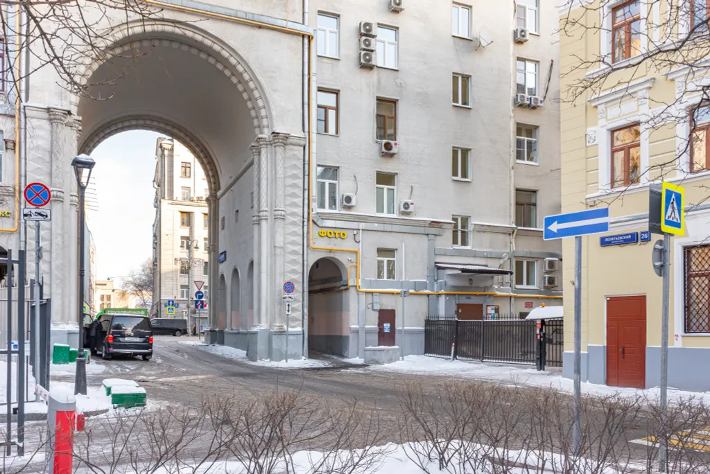 Квартира 2-комнатная квартира в центре Москвы в 7 минутах от Кремля! — Москва