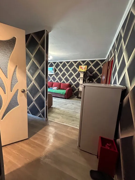 Двухкомнатная в районе сувениров