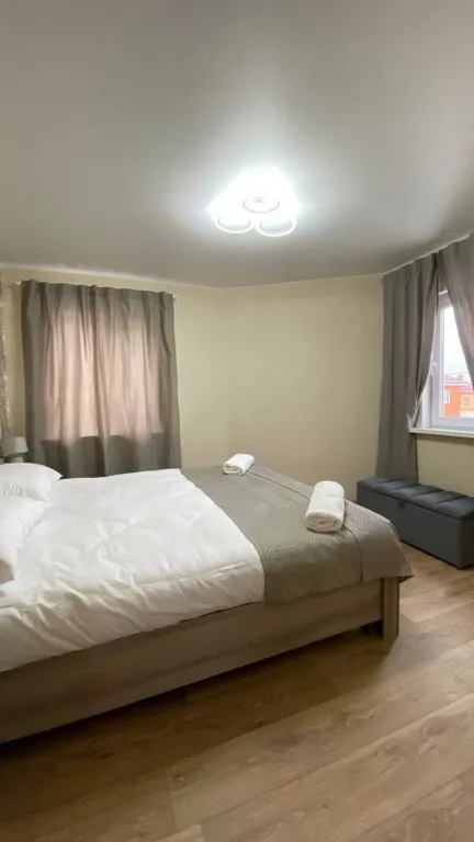 Загородный дом с 5 комнатами, зоной барбекю и баней