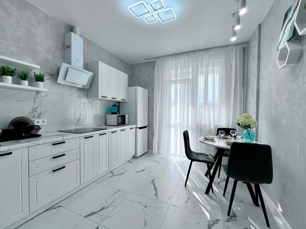 Квартира Квартира небесная синева класса люкс в ЖК Жигулина роща — Симферополь