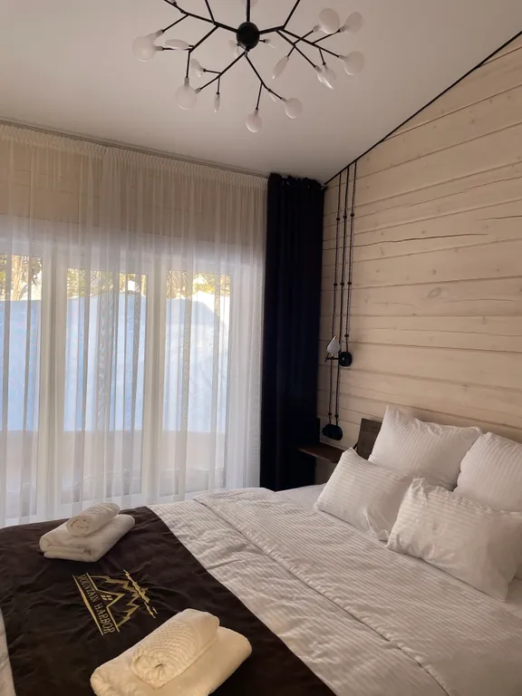 Новый гостевой дом Mountain harbor с видом на горы