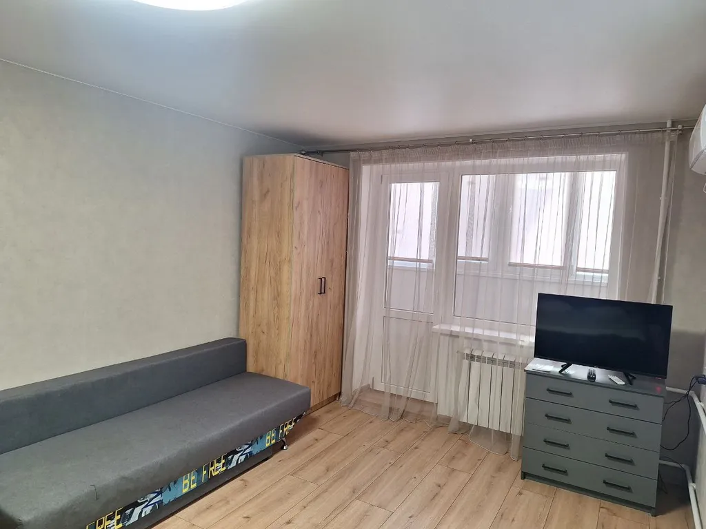 Уютная однокомнатная квартира в 7 минутах от моря