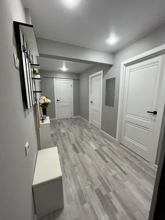 Уютная солнечная квартира с большой лоджией и видом на весь город