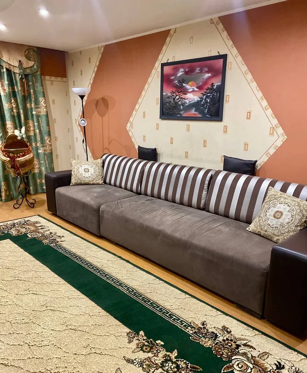 Трёхкомнатная квартира в центре города