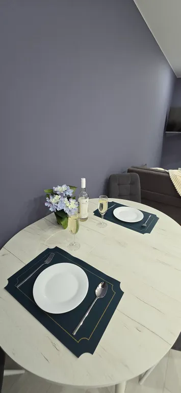 Светлая и просторная двухкомнатная квартира