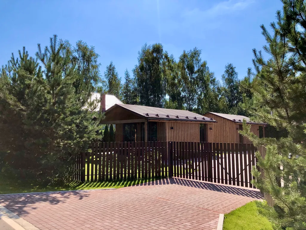 Коттедж у реки в центре Звенигорода