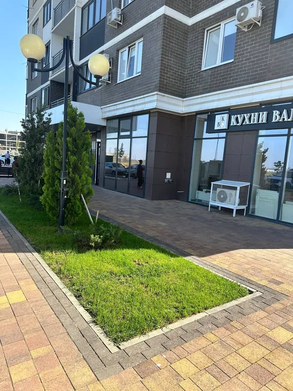 Просторная студия в доме класса комфорт плюс