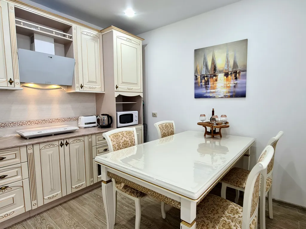 Квартира Двухкомнатная квартира с видом на море. — Адлер