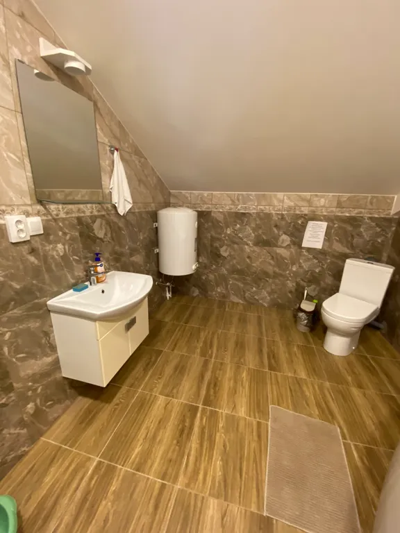 Уютный загородный коттедж недалеко от Игоры