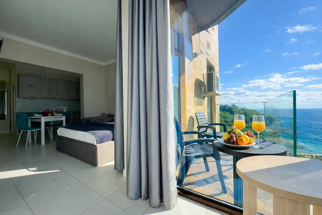 Квартира Люкс с видом на море и реку с балконом — Лазаревское