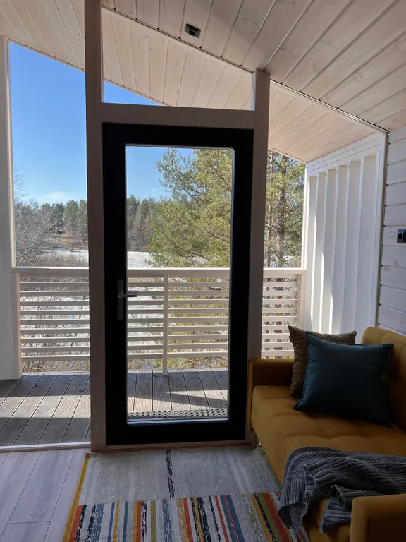 Панорамный коттедж