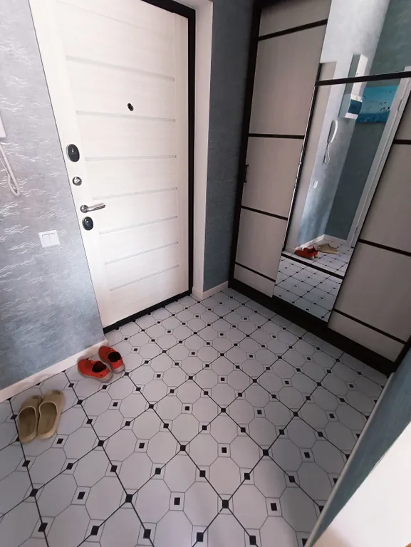 Уютная большая студия с балконом