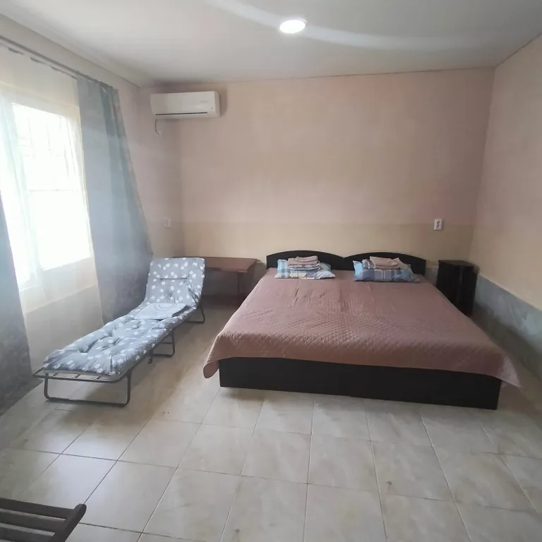 Коттедж Уютный дом у моря — Сухум