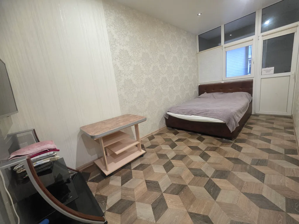 Белая квартира у вокзала