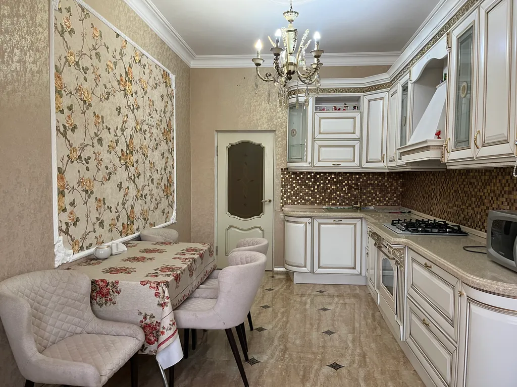 Квартира Шикарная квартира в центре — Махачкала